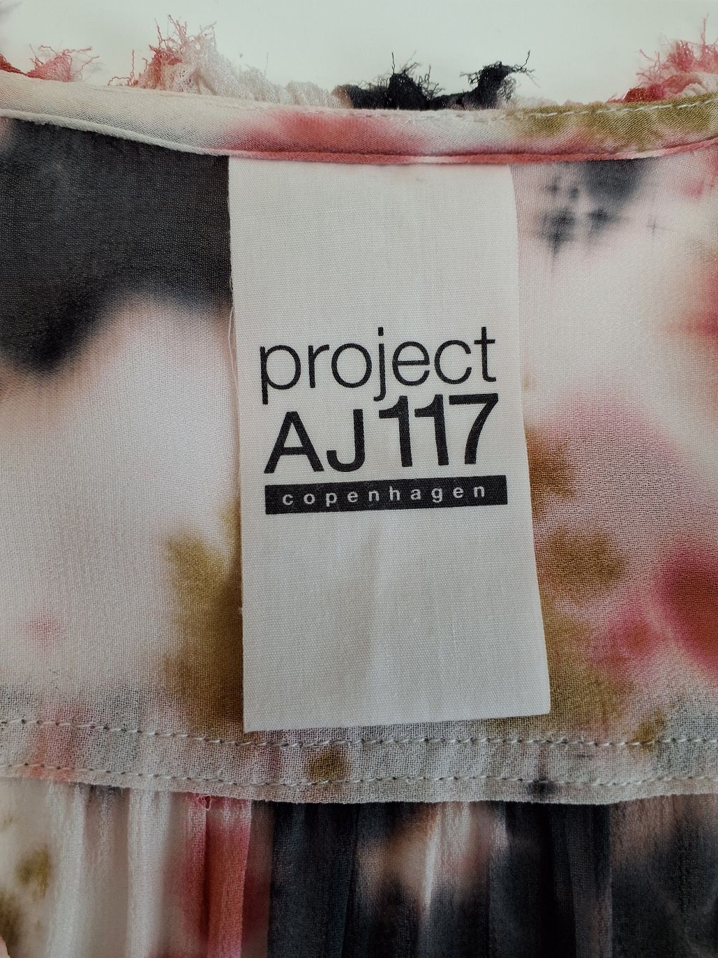 AJ117 Project Bluse